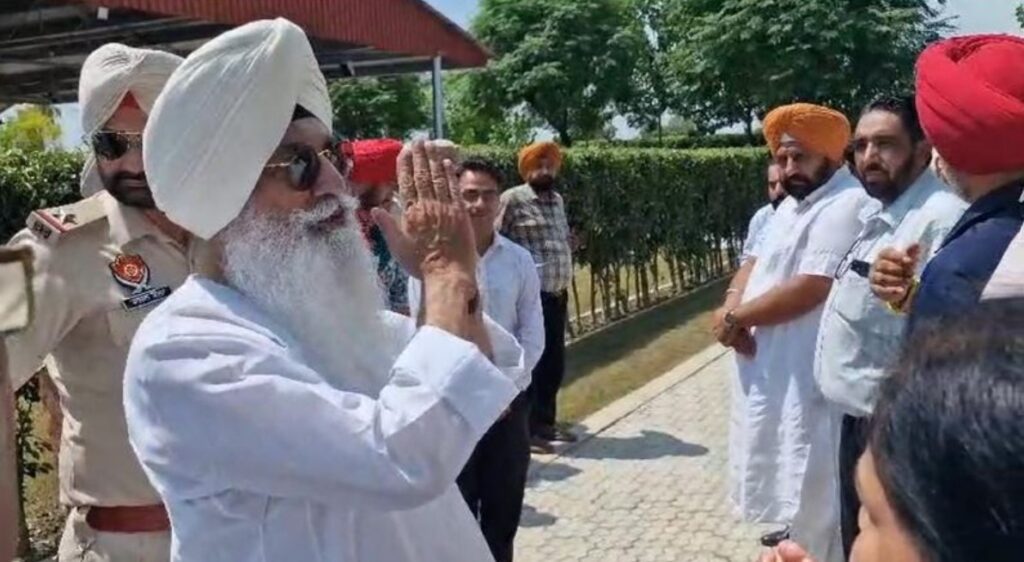 ਗੁਰਿੰਦਰ ਸਿੰਘ ਢਿੱਲੋਂ